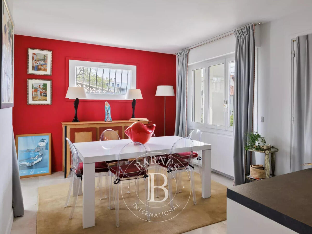 House Biarritz