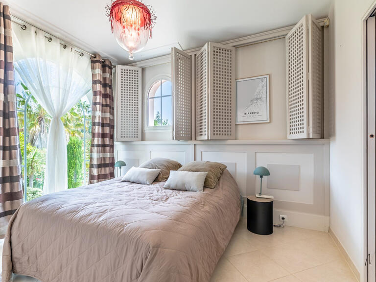 House Biarritz - 5 bedrooms - 353m²