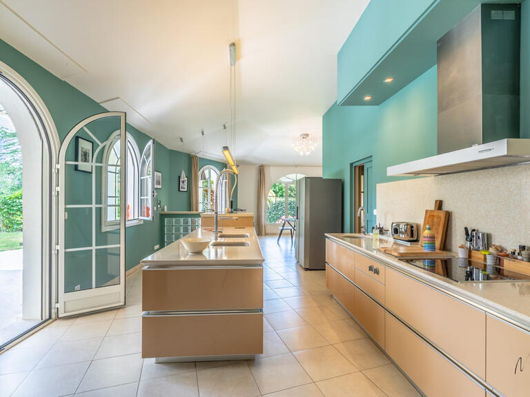 House Biarritz - 5 bedrooms - 353m²