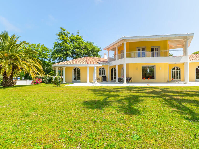 House Biarritz - 5 bedrooms - 353m²