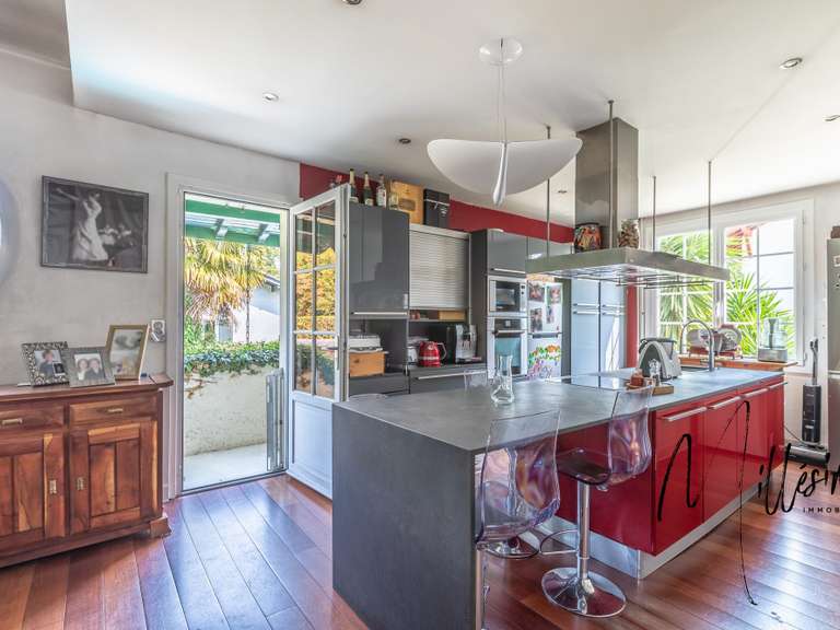 Maison Biarritz - 6 chambres - 300m²