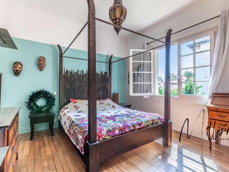 Maison Biarritz - 6 chambres - 300m²