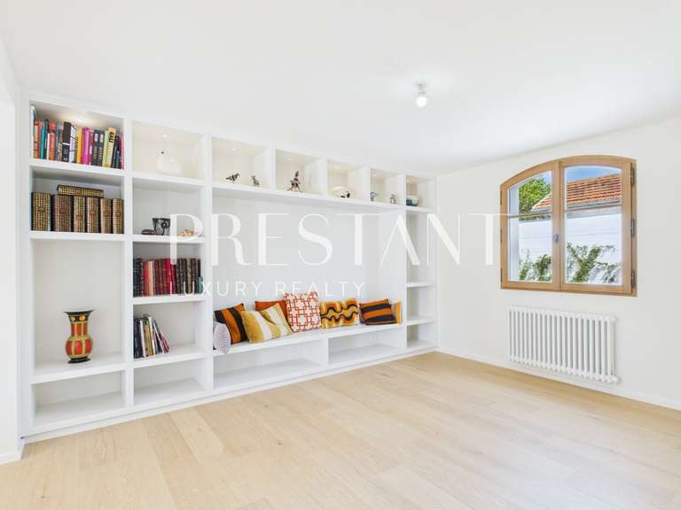 House Biarritz - 4 bedrooms - 231m²