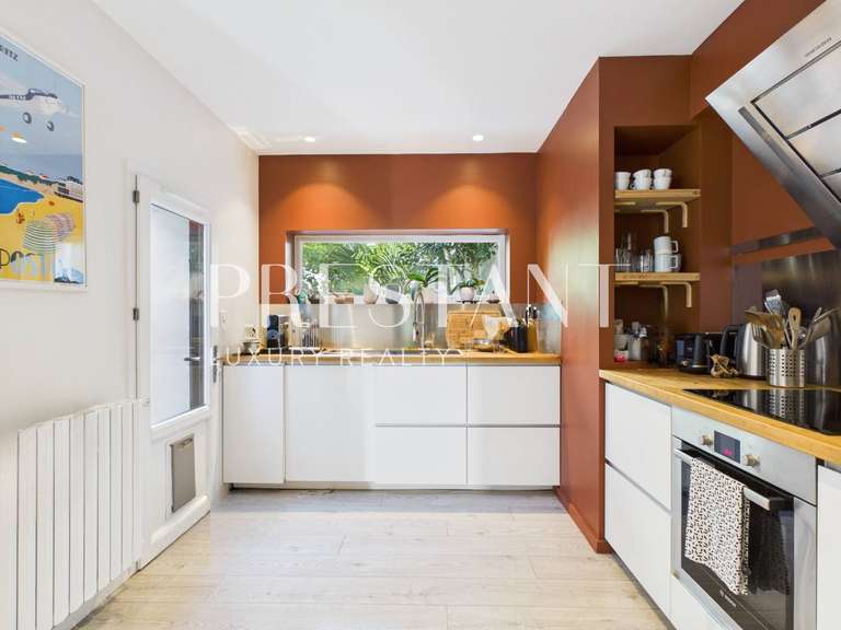 House Biarritz - 4 bedrooms - 167m²