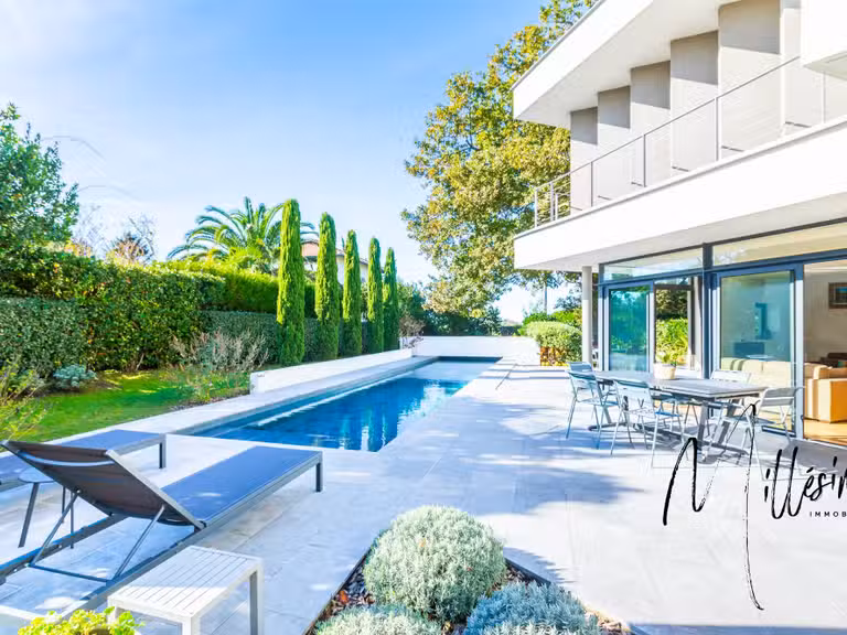 Maison Biarritz - 4 chambres - 192m²