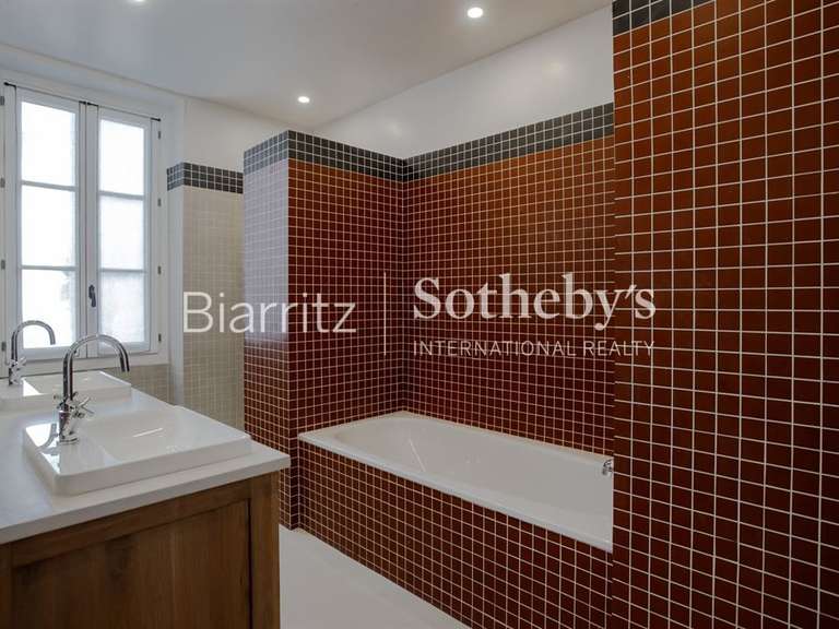 House Biarritz - 5 bedrooms - 148m²