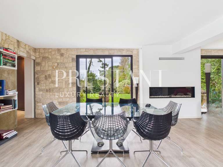 House Biarritz - 5 bedrooms - 323m²