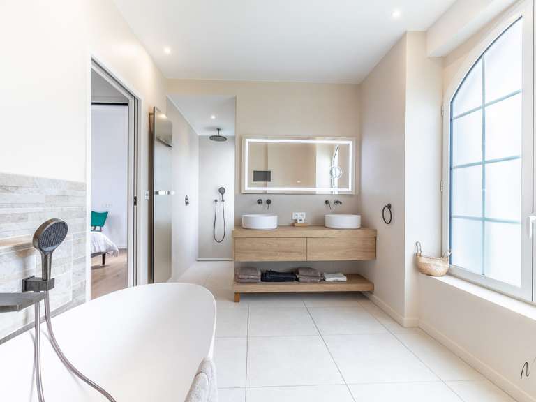 House Biarritz - 4 bedrooms - 311m²