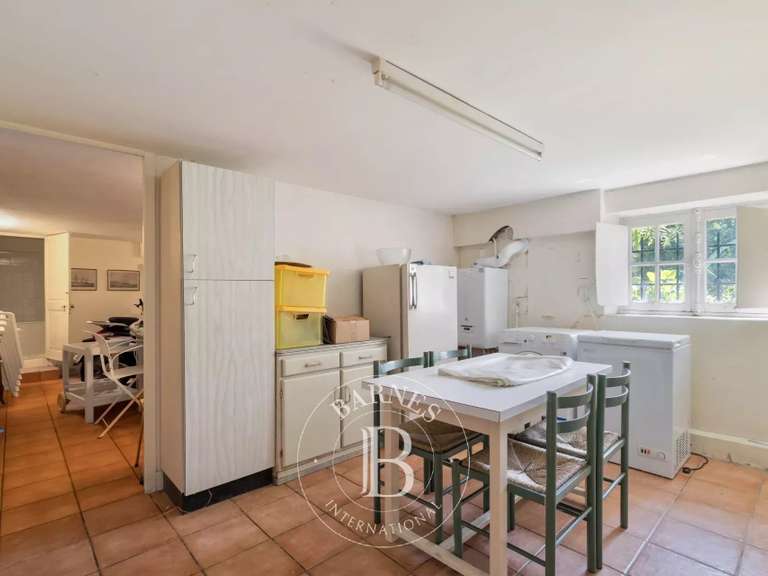 Maison Biarritz - 4 chambres - 235m²