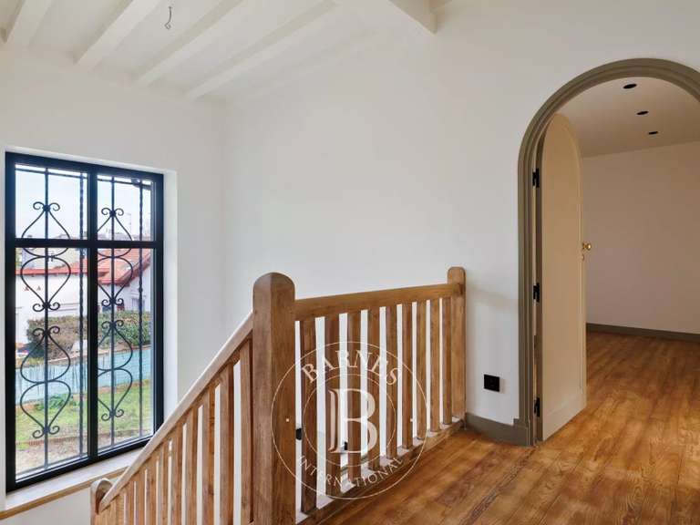 Maison Biarritz - 6 chambres - 298m²
