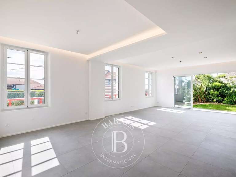 Maison Biarritz - 5 chambres - 235m²