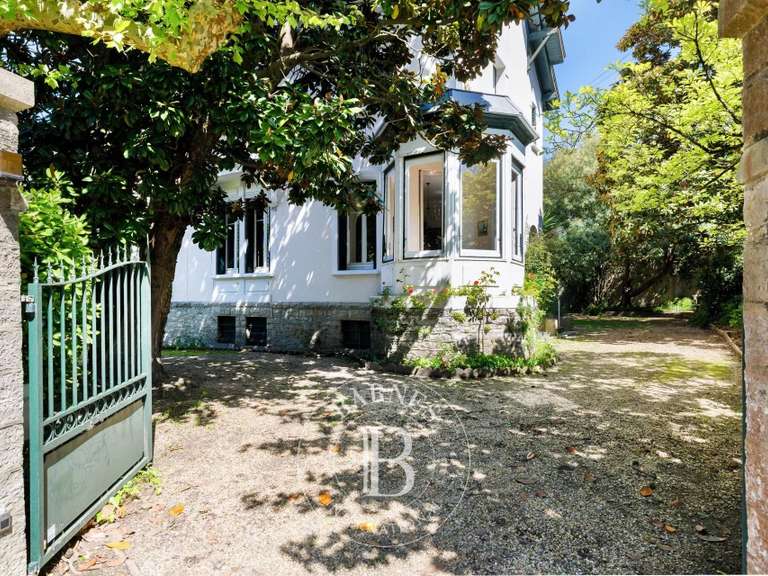 Maison Biarritz - 8 chambres - 300m²