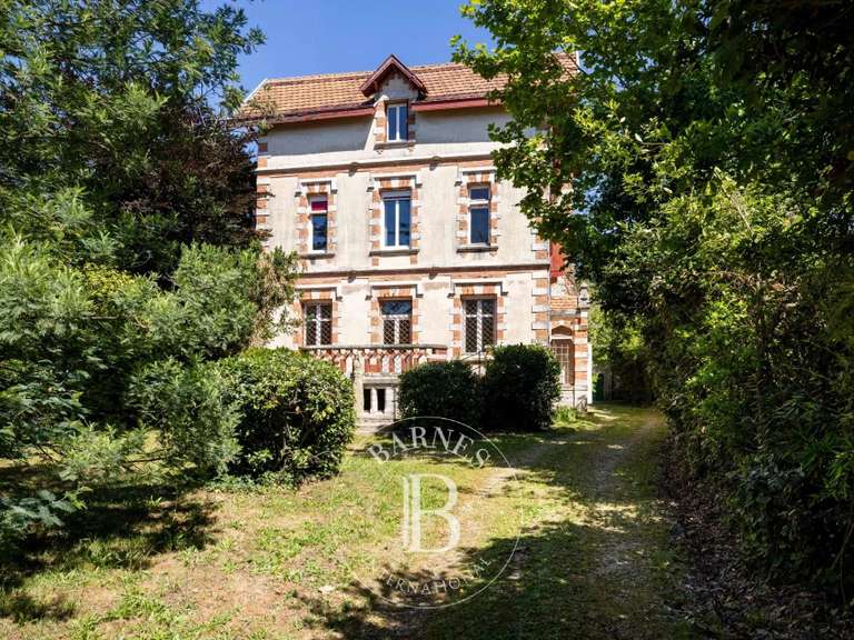 Maison Biarritz - 7 chambres - 312m²