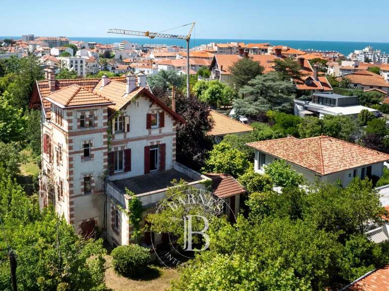 Maison Biarritz - 7 chambres - 312m²