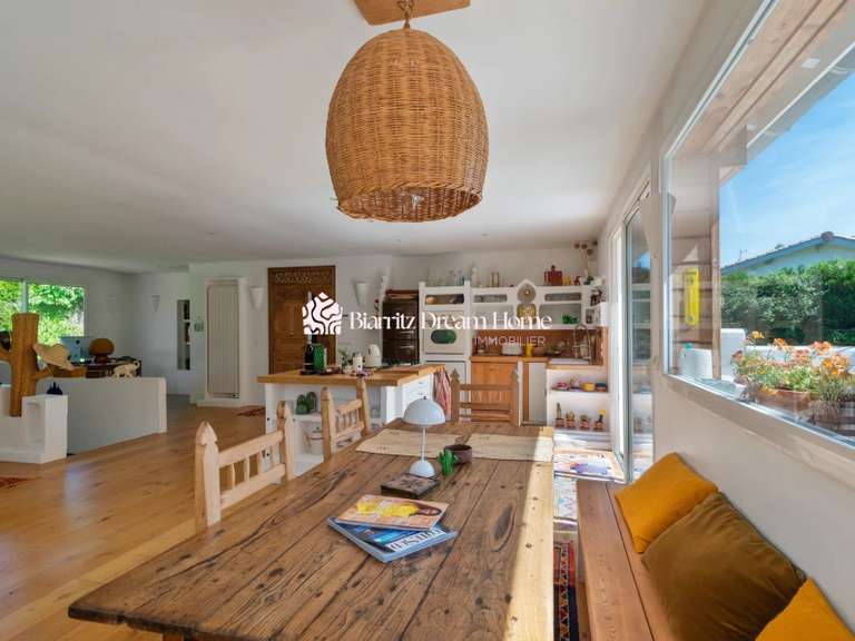 Maison Biarritz - 4 chambres - 210m²