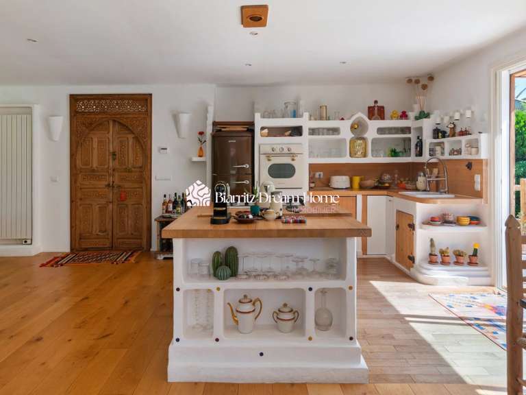 Maison Biarritz - 4 chambres - 210m²