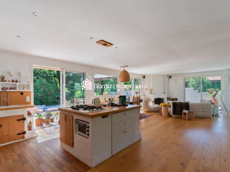 Maison Biarritz - 4 chambres - 210m²