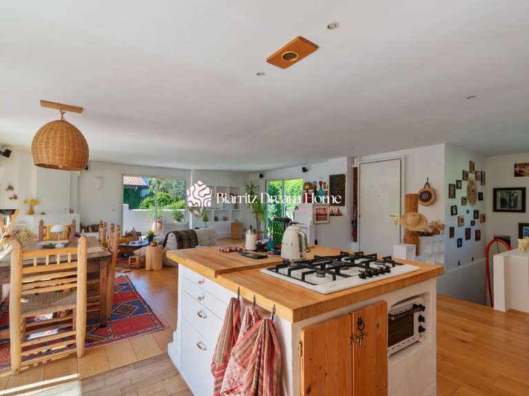 Maison Biarritz - 4 chambres - 210m²