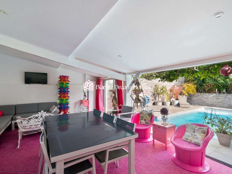 Maison Biarritz - 6 chambres - 196m²