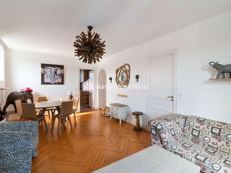 Maison Biarritz - 6 chambres - 196m²