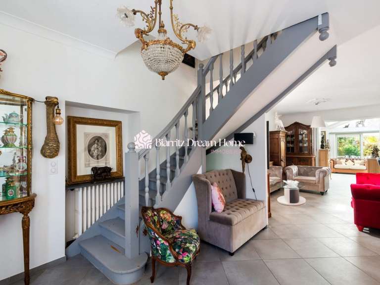 Maison Biarritz - 6 chambres - 196m²