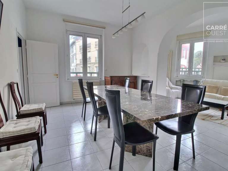 Maison Biarritz - 5 chambres - 198m²
