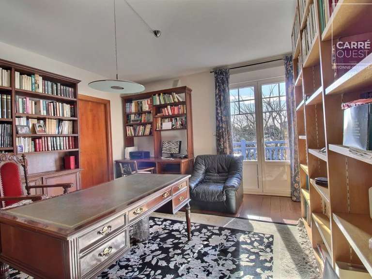 Maison Biarritz - 5 chambres - 270m²