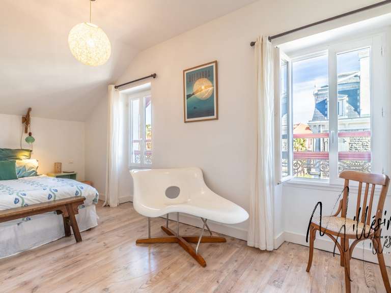 House Biarritz - 5 bedrooms - 166m²