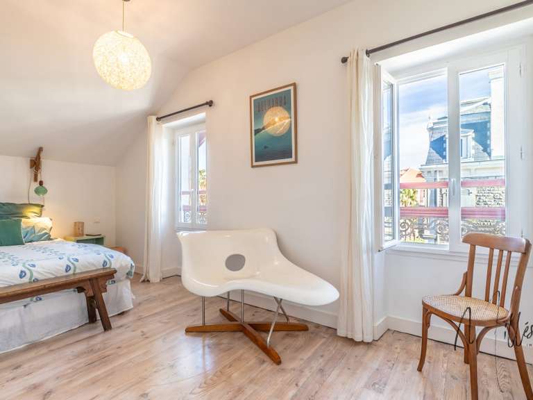 House Biarritz - 5 bedrooms - 166m²