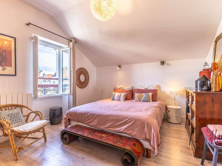 House Biarritz - 5 bedrooms - 166m²