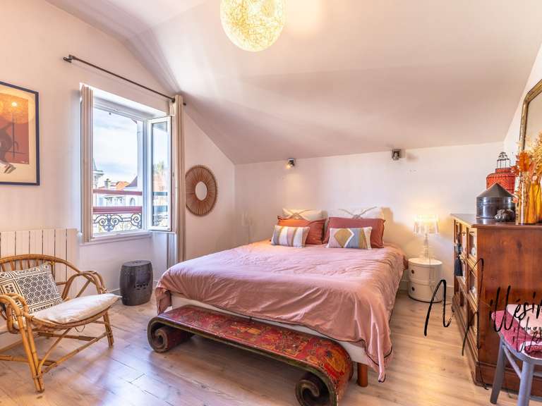 House Biarritz - 5 bedrooms - 166m²