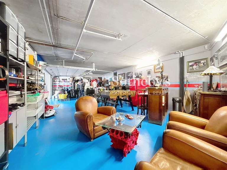 House Biarritz - 5 bedrooms - 323m²