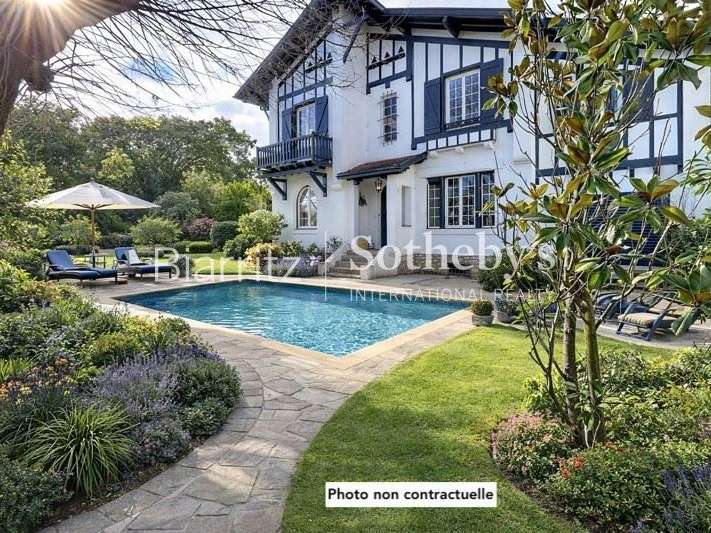 Maison Biarritz - 5 chambres - 152m²