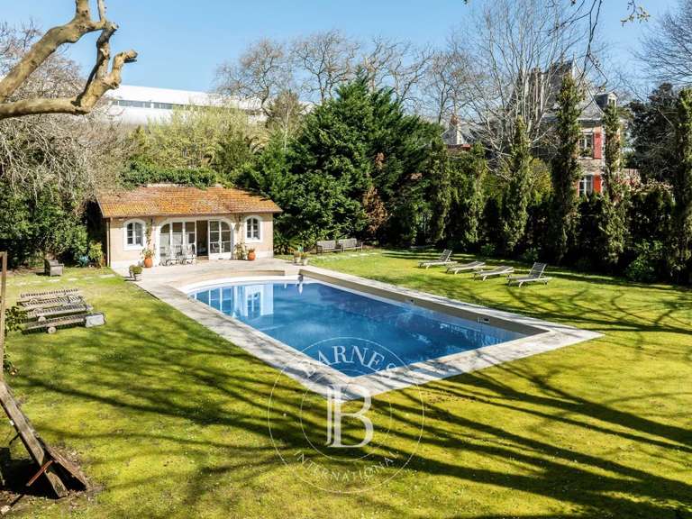 Maison Biarritz - 11 chambres - 800m²