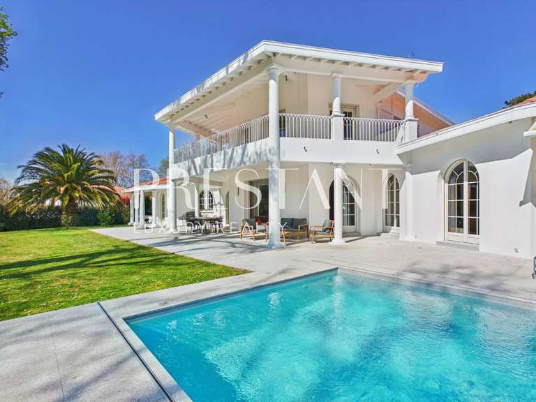 Maison Biarritz - 4 chambres - 344m²