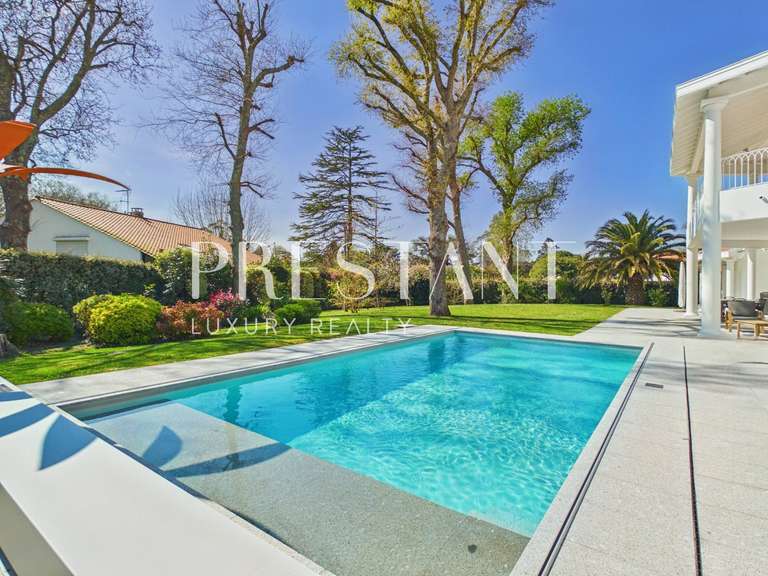 Maison Biarritz - 4 chambres - 344m²