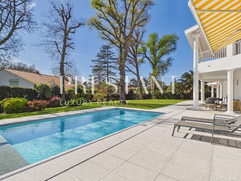 Maison Biarritz - 4 chambres - 344m²