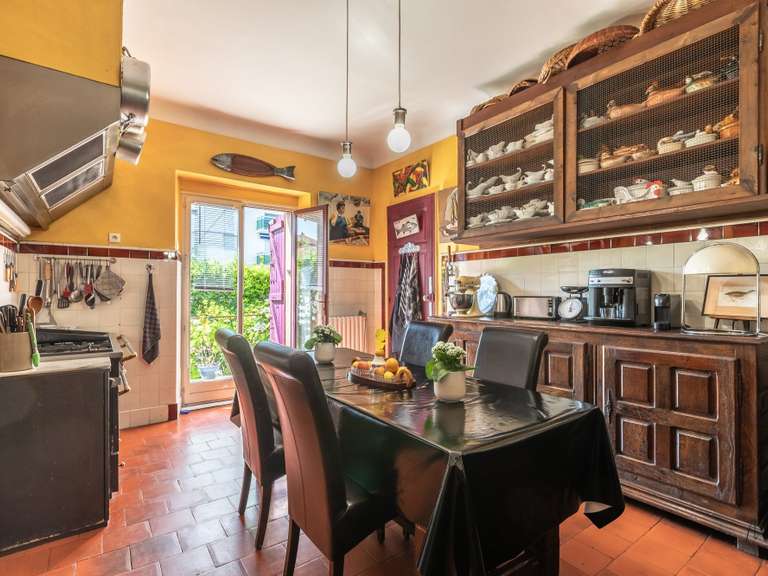 House Biarritz - 4 bedrooms - 214m²