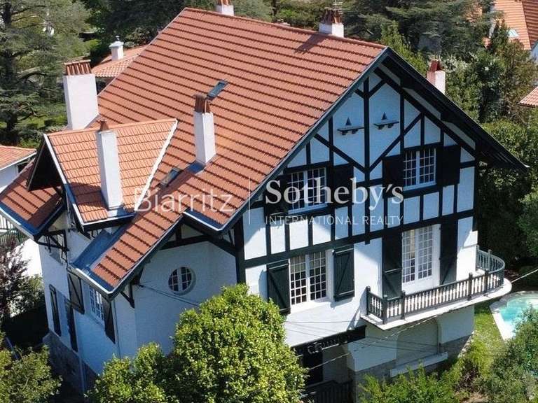 Maison Biarritz - 7 chambres - 300m²