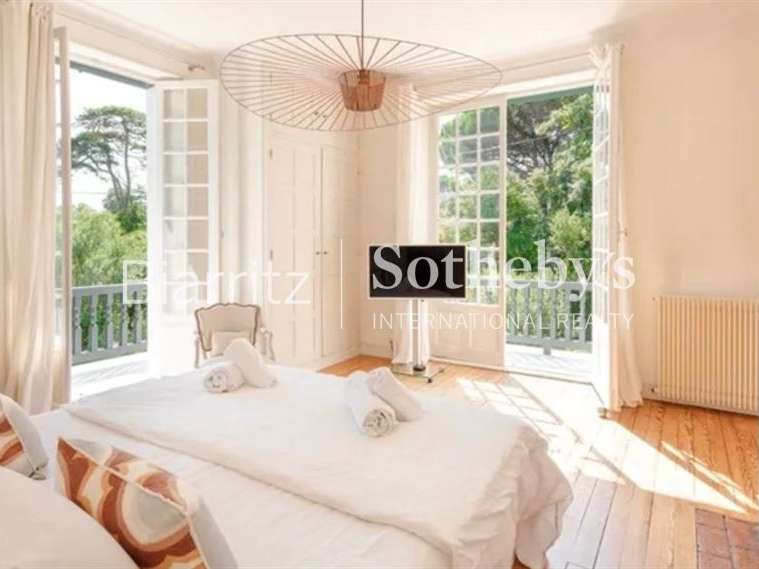 Maison Biarritz - 7 chambres - 300m²