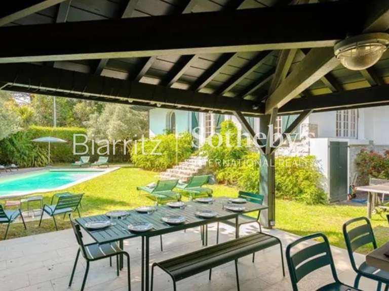 Maison Biarritz - 7 chambres - 300m²