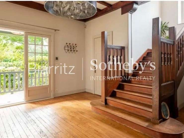 Maison Biarritz - 7 chambres - 300m²