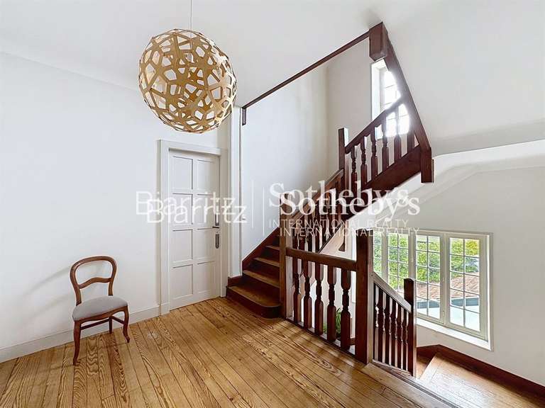 Maison Biarritz - 7 chambres - 300m²