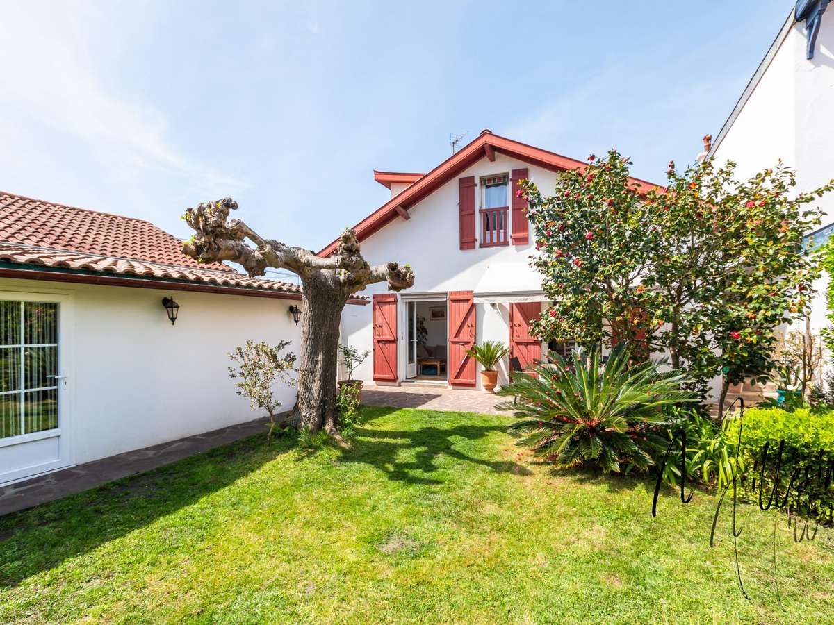House Biarritz