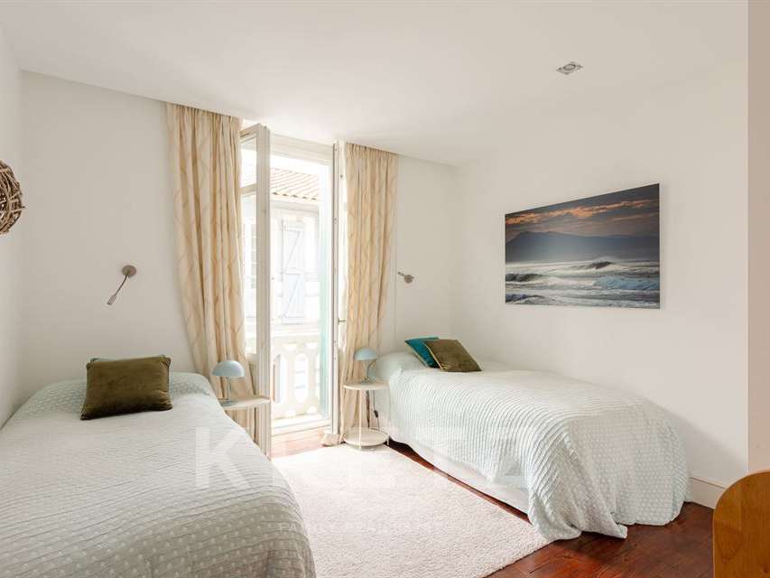 House Biarritz