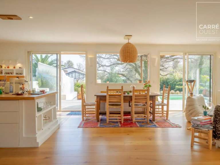 Maison Biarritz - 4 chambres - 210m²