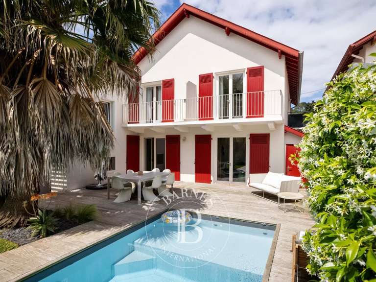 Maison Biarritz - 4 chambres - 210m²