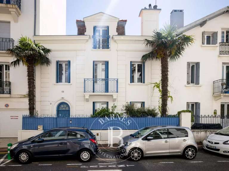 Maison Biarritz - 5 chambres - 215m²