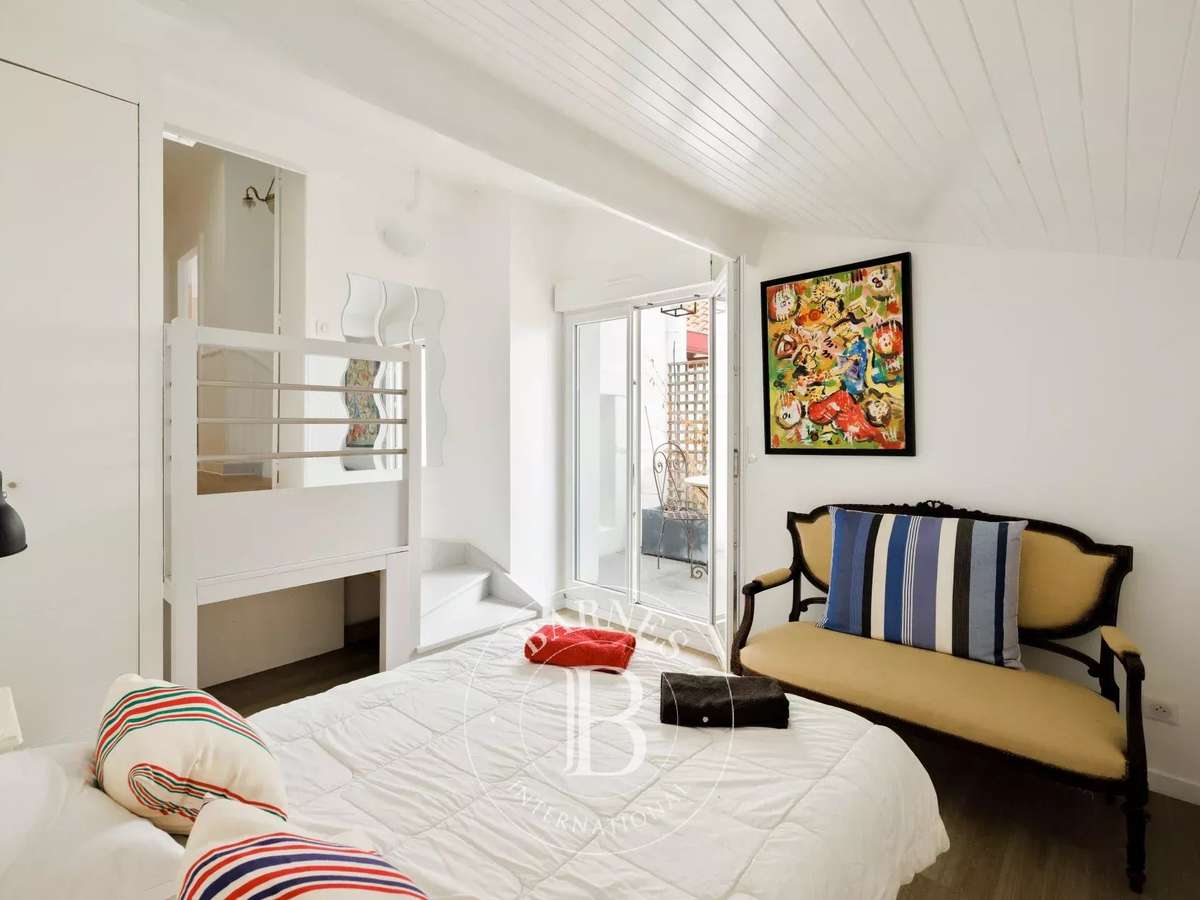 House Biarritz