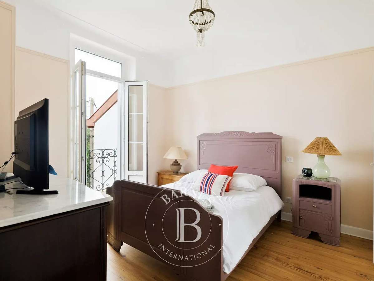 House Biarritz